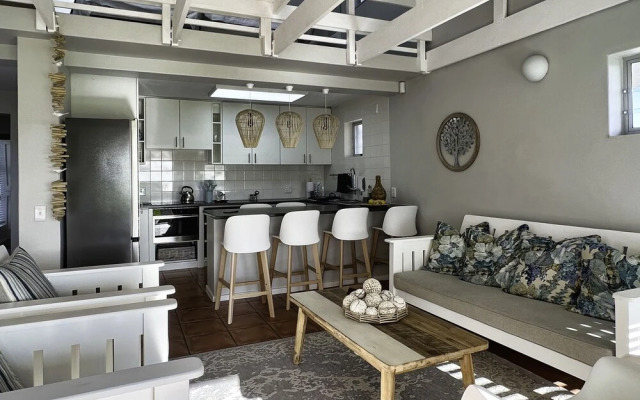 Seehuisie, Langebaan 6-Sleeper