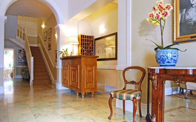 The Benjamin ApartHotel