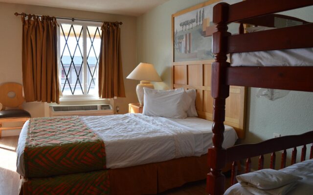 Liberty Garden Inn by OYO Kissimmee near Disney World