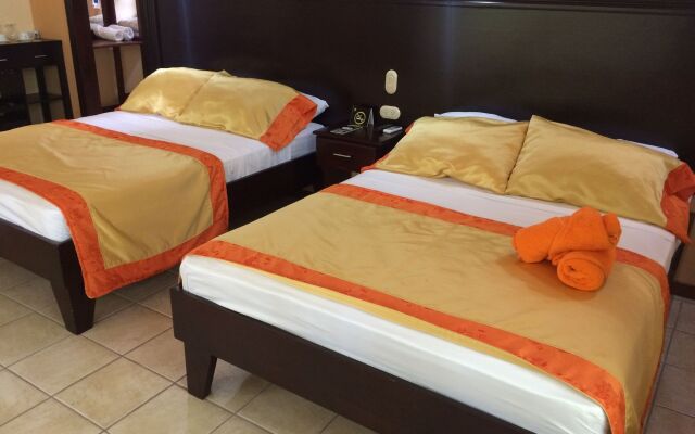 Mussaenda Hotel & Gardens