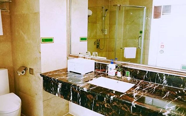 Vienna Hotel Guiyang Yunyan Baoshan North Road Brand