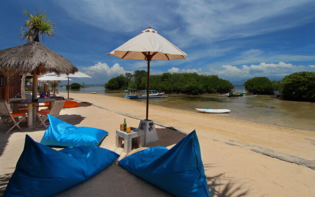 Mangrove Paradise Retreat