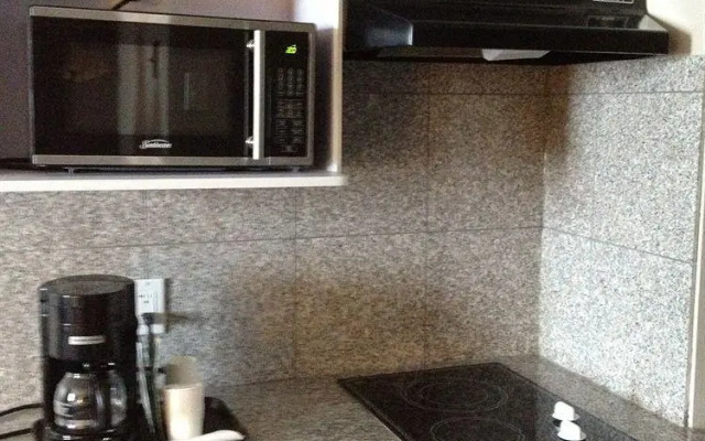 Traveller's Inn City Ctr And Conf Ctr