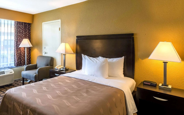 Quality Inn & Suites Baton Rouge West – Port Allen