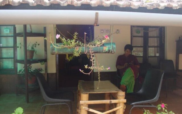 Victorian Verandaz