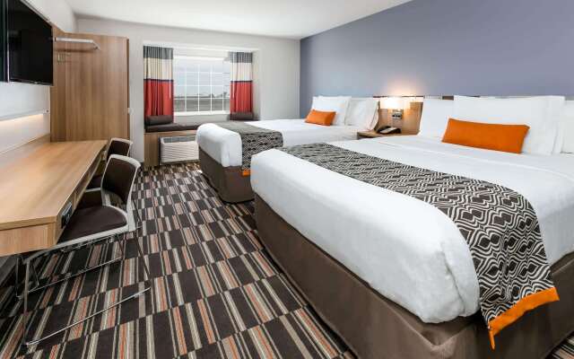 Microtel Inn and Suites by Wyndham Monahans