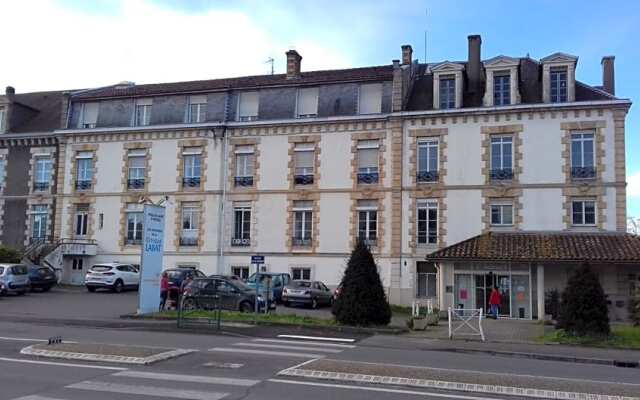 Hôtel Labat anciennement clinique Labat