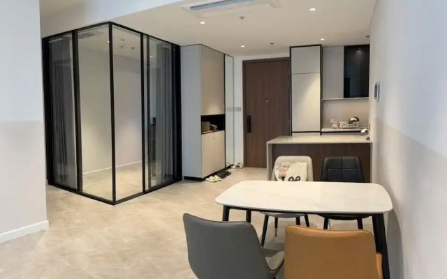DongDong Apartment The Metropole