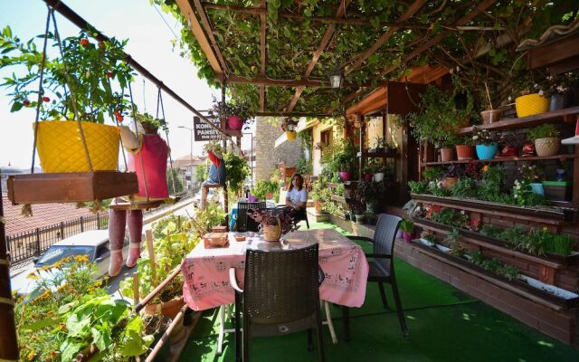 Kervan Konuk Evi Pansiyon - Hostel