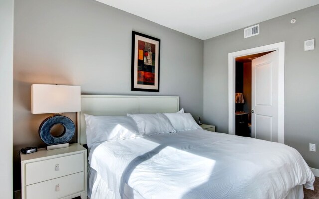 Global Luxury Suites in Emeryville