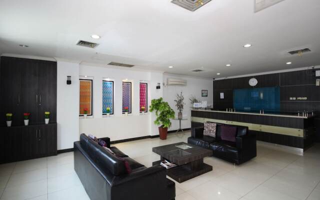 Airy Thamrin Kebon Kacang Empat 12 Jakarta