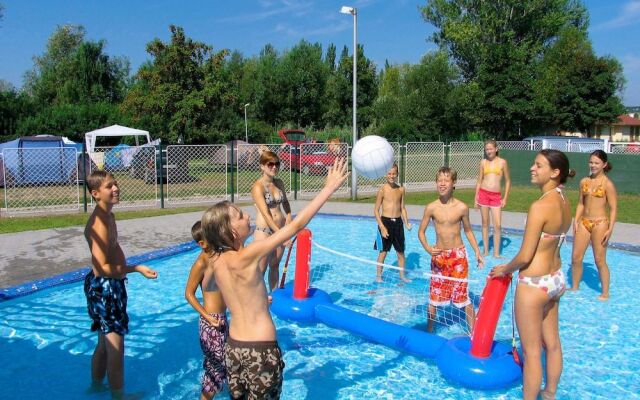 HAPPY CAMP MOBILE HOMES IN FüRED CAMPING