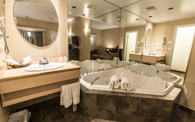 Falcon Motel Brossard