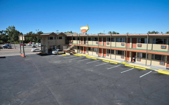 Rodeway Inn