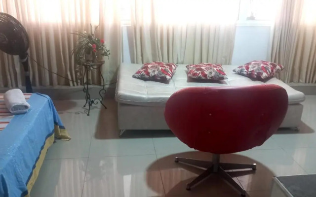 Apartaestudio 3 Amoblado el Caney