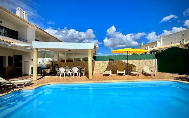 Albufeira Summer Villa 1 by Homing