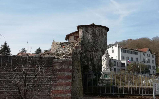 La Tour Mandot