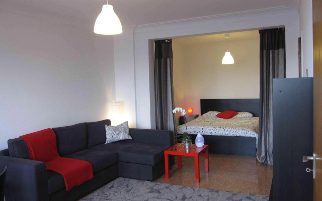 Kennedy - Studio 1st Floor - ZEA 39151