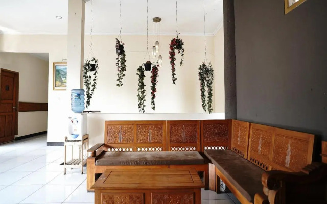 Saung Balibu Hotel