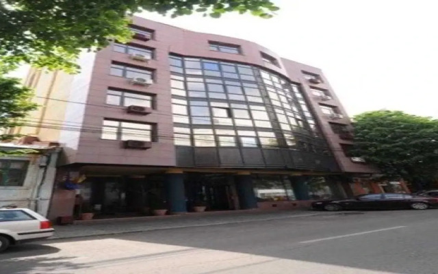Hotel Guci