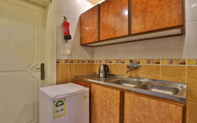 OYO 341 Sorooh Taibah Furnished Apts