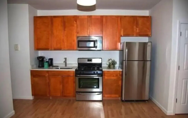 Vroom Street apartment
