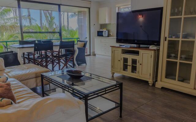 Smugglers on the Beach