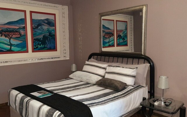 Herberg Guesthouse & Coffee Shop