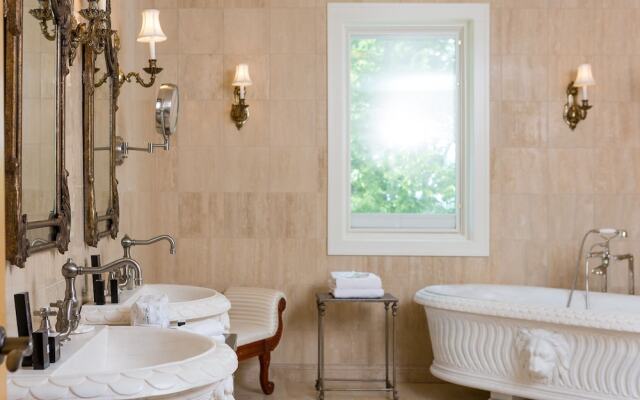 Pratt Place Inn and Barn