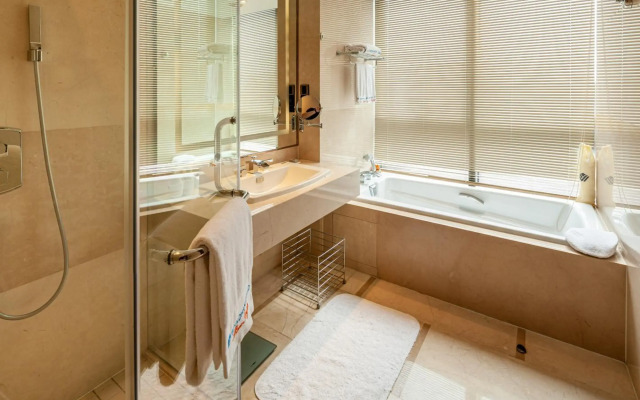 Wyndham Grand Plaza Royale Changsheng Jiangyin