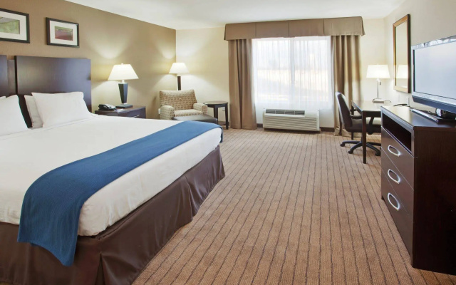 Holiday Inn Express Hotel & Suites Merced by IHG