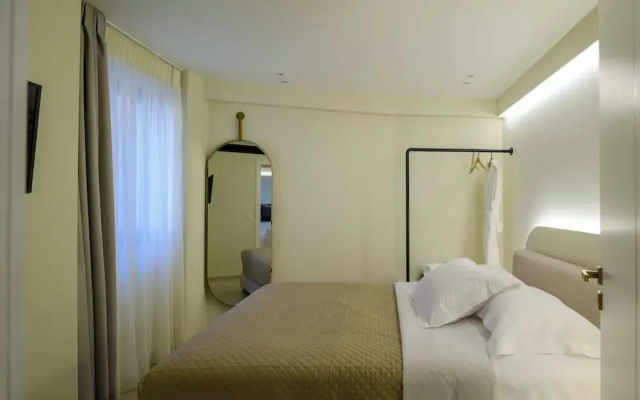 Thea Acropolis Suites & Apartments