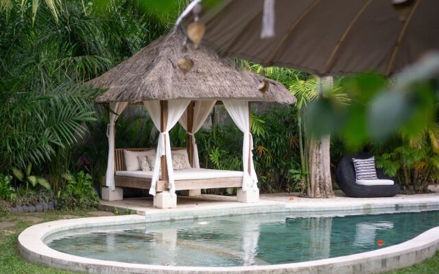 Villa Koyama by Villa Finder
