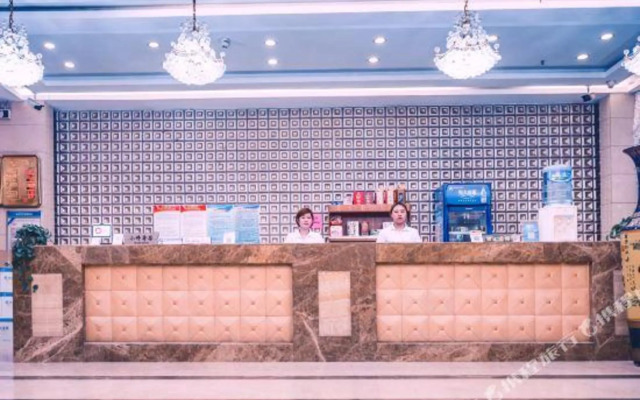 Kunlun International Business Hotel (Renqiu Jinbao Road)