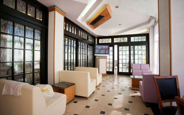 Hotel Ideal