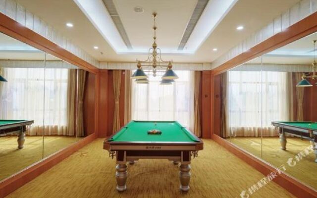 Huaxi Zhongzhou International Hotel