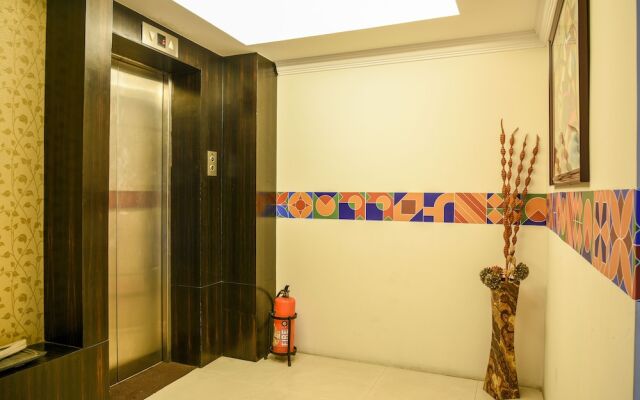 FabHotel SS Calypso Kondapur