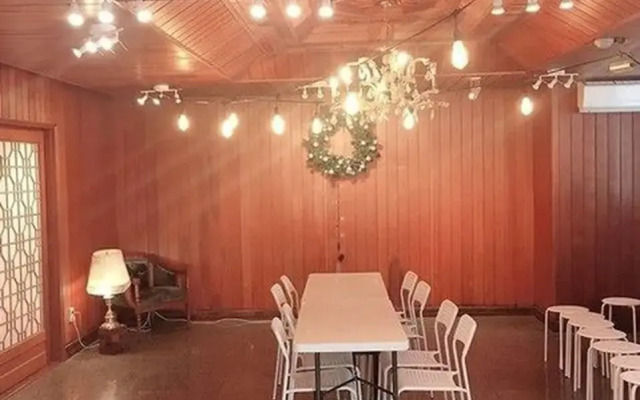 Rooftop Party Guesthouse - Hostel