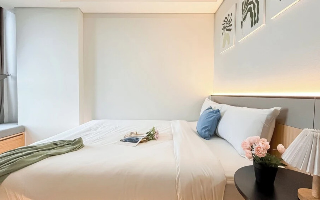 Relaxing And Stylish 1Br At Gold Coast Apartment – Guest Rooms – Jakarta
