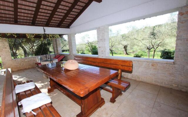 Holiday House San Pruti