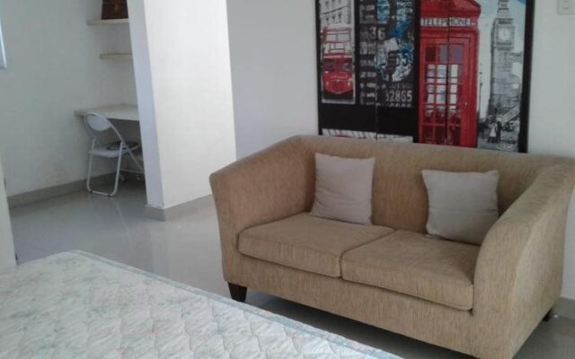 Rumah Una Hotel