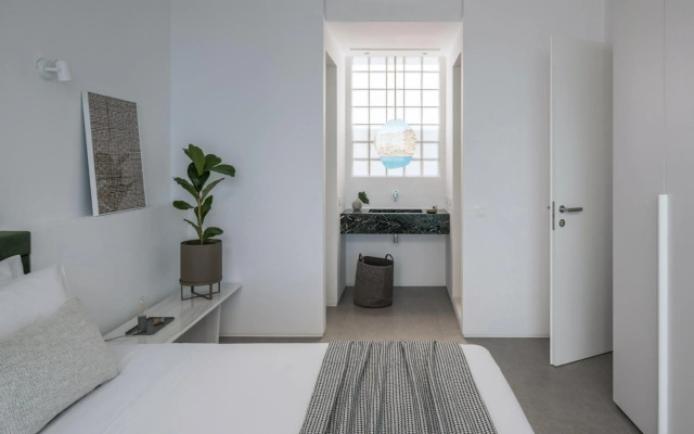 Villa Mimaze Minimalist Living