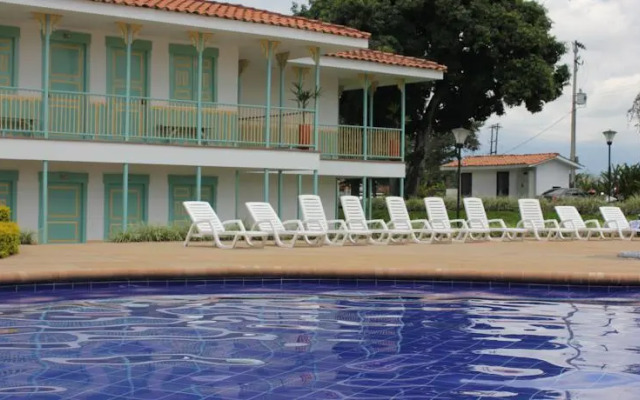 El Eden Resort