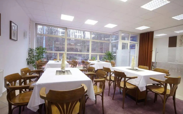 Hotel Global