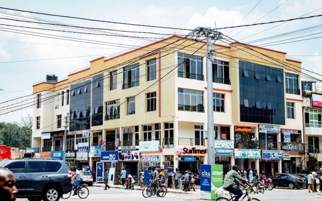 Rond Point Gorilla Boutique & Apartments