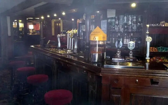 Rose & Crown Hotel