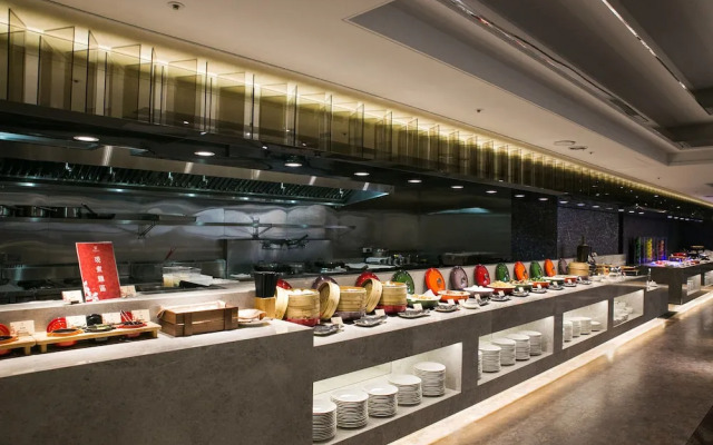 Hsin Hotel