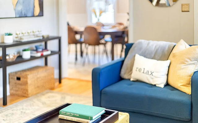 Firefly Hideaway Near Riverwalk