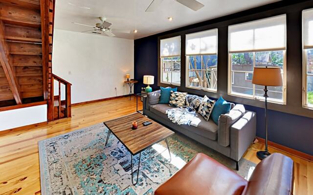 East Austin Bungalow - 3 Br Home
