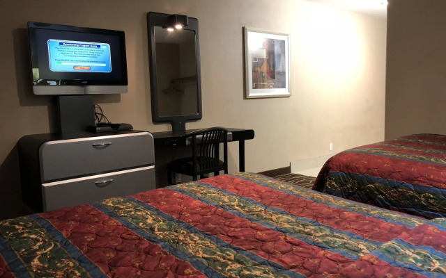Casa Royal Inn